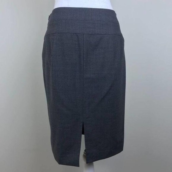 The Limited Luxe Gray Pinstripe Career Skirt size 4 - Picture 8 of 8